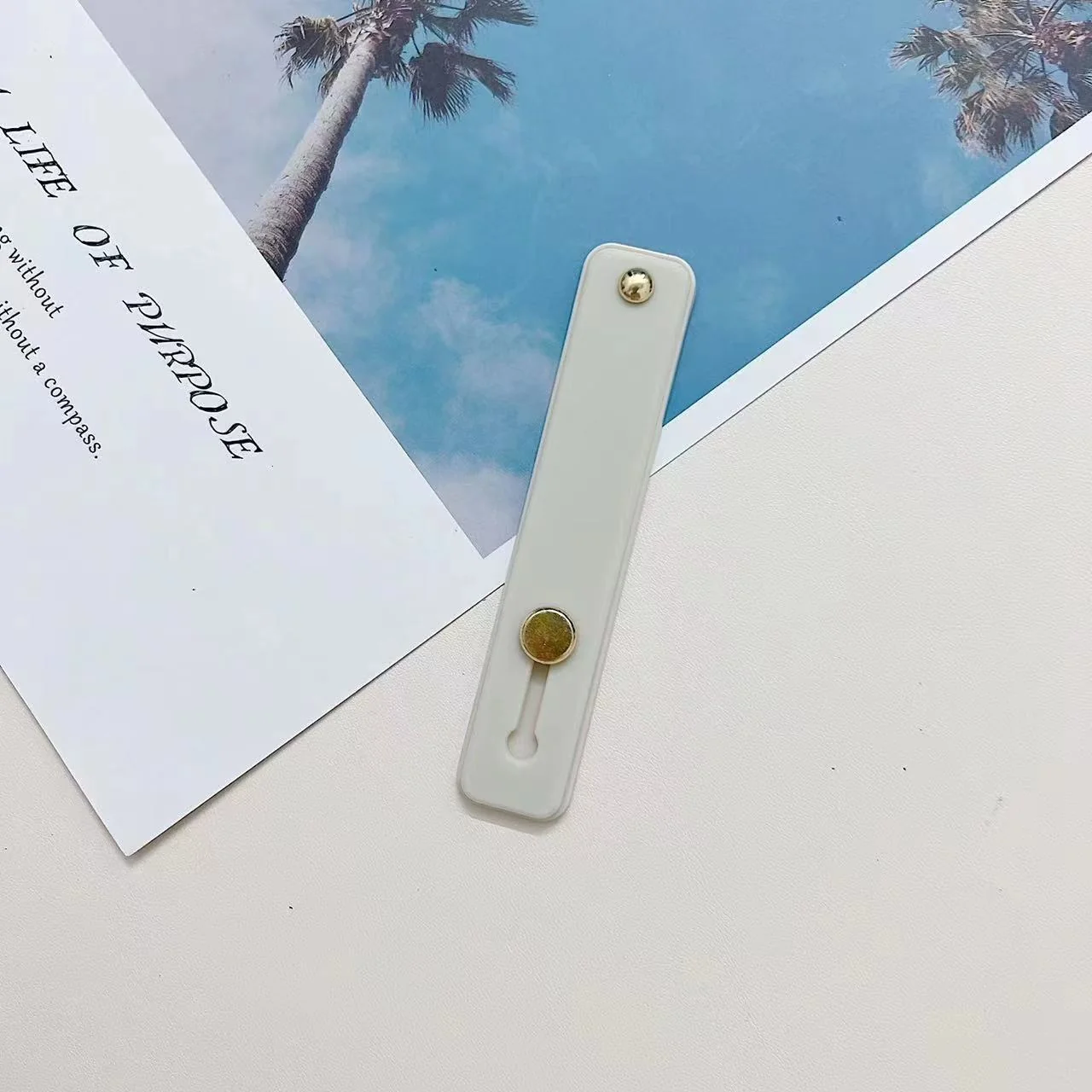 Secure Phone Grip Stand - Image 10