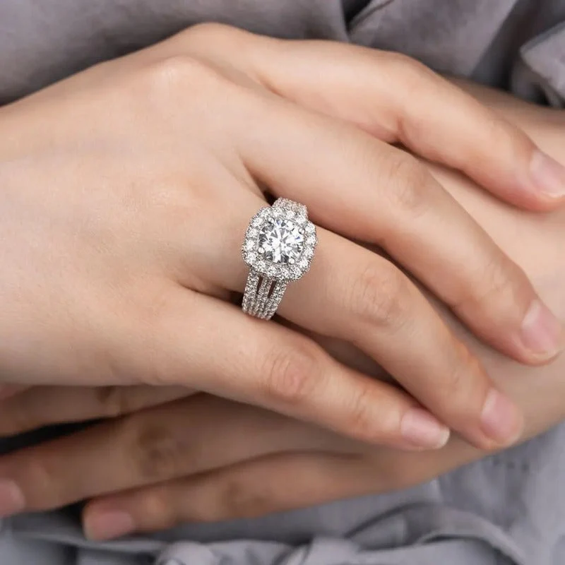 Triple-Band Halo Statement Ring - Image 4
